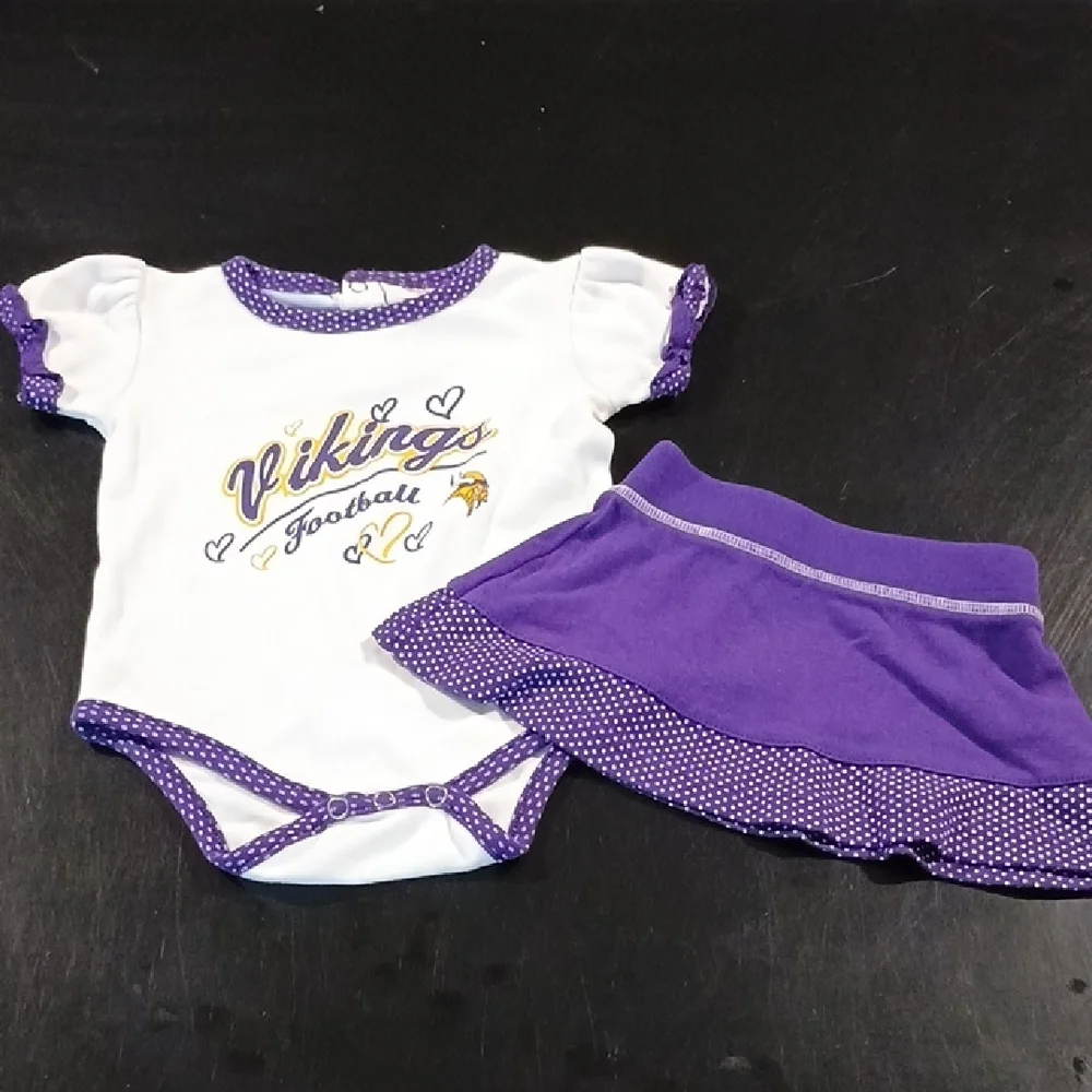 NFL Vikings Purple and White Baby Outfit